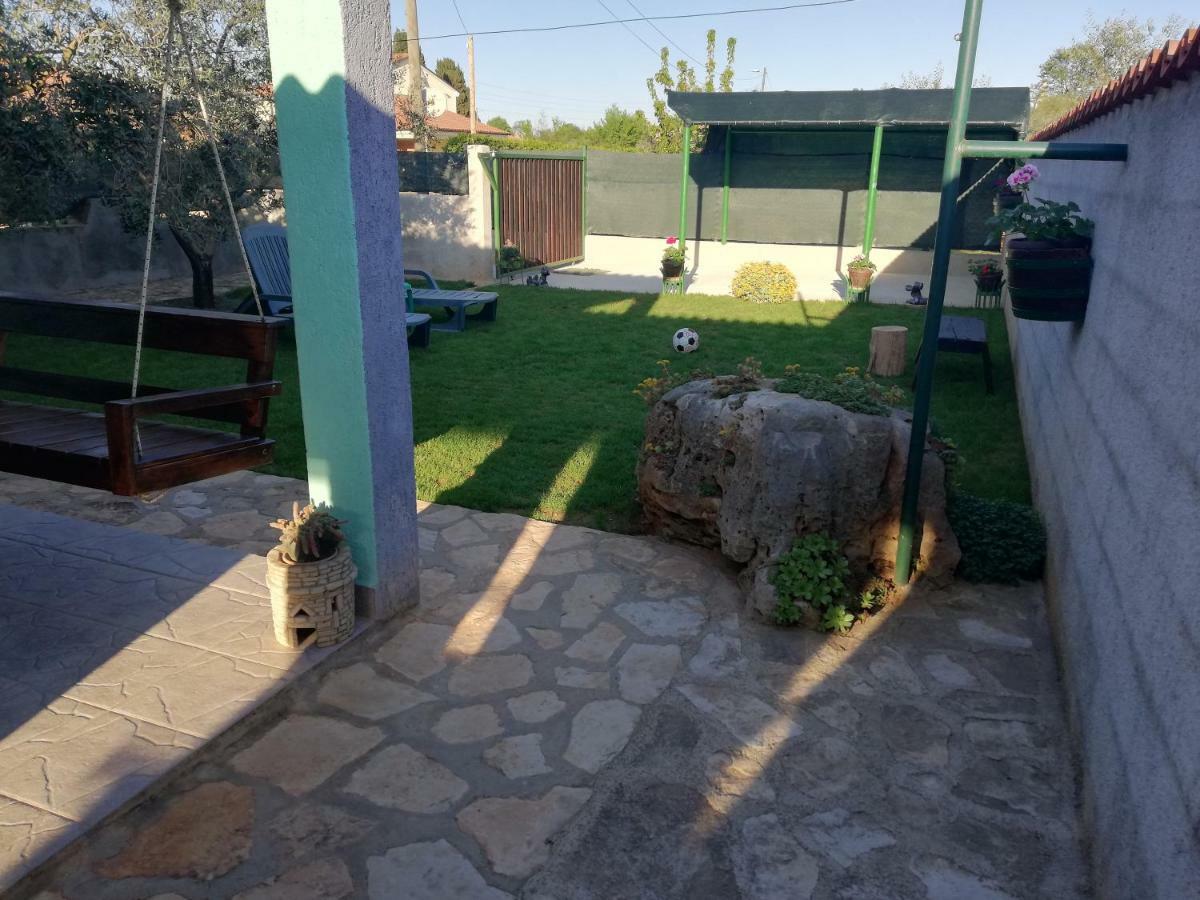 Nella Apartments Šišan Kültér fotó